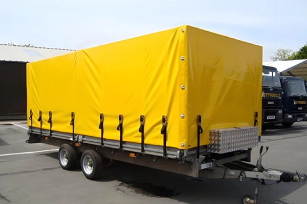 PVC kamyon Tarps uygulaması
